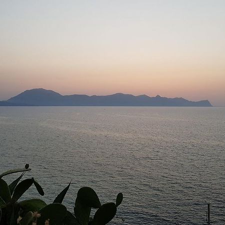 Stanze Del Mare Bed & Breakfast Balestrate Ngoại thất bức ảnh