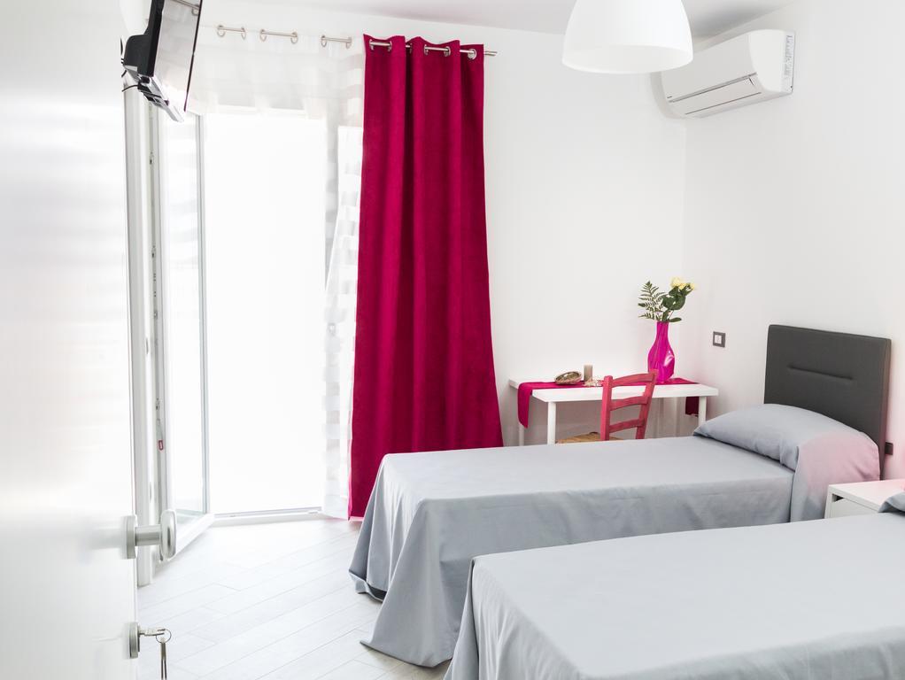 Stanze Del Mare Bed & Breakfast Balestrate Phòng bức ảnh